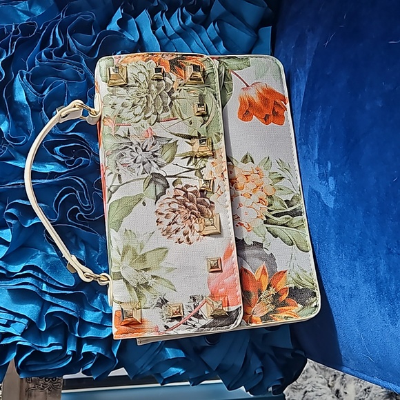 Design Lab Floral Purse - Picture 5 of 5